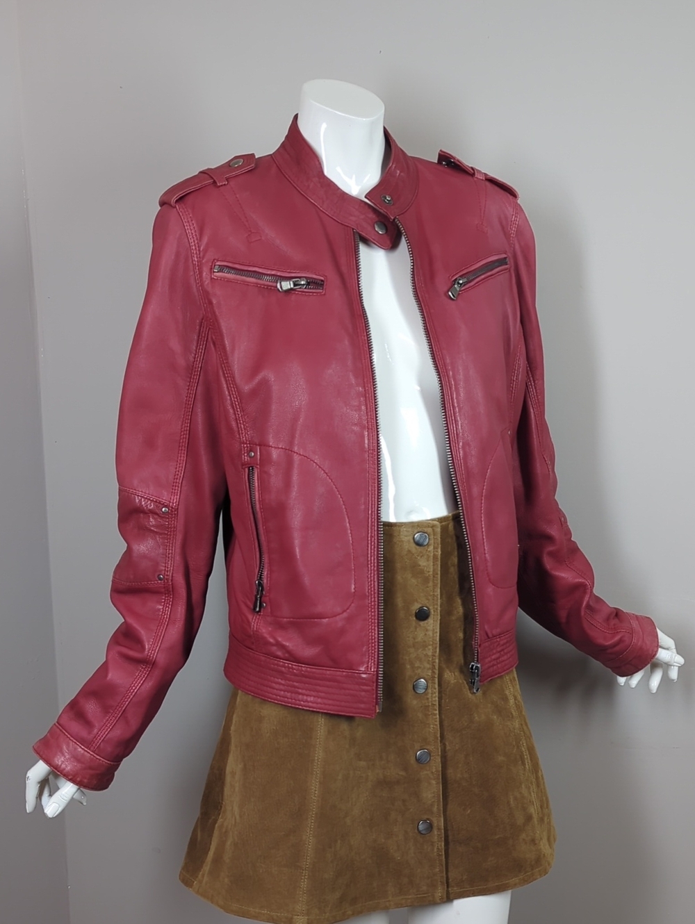 Vintage Women's Red Leather Moto Jacket Size 4